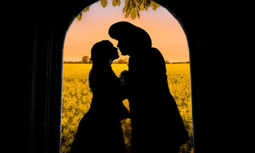 ROMEO - Yields to fall in love with.